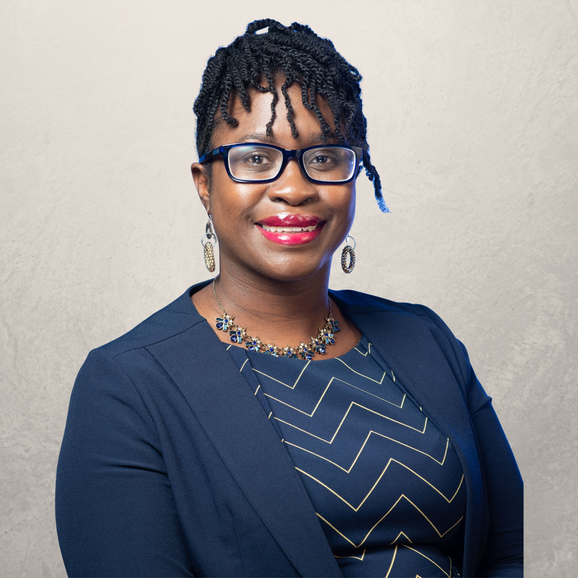 Dr. Nathalie Dames